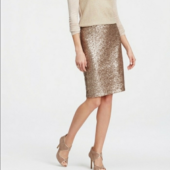 Ann Taylor Dresses & Skirts - ANN Taylor Womens Skirt Gold Sequin Pencil Black Tie Bling Glitter Metallic 6P